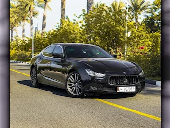 Maserati  Ghibli  2016  Automatic  50,000 Km  6 Cylinder  Rear Wheel Drive (RWD)  Sedan  Brown