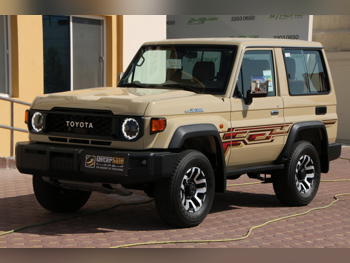Toyota  Land Cruiser  Hard Top  2025  Automatic  5,000 Km  6 Cylinder  Four Wheel Drive (4WD)  SUV  Beige  With Warranty