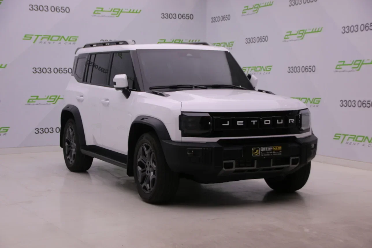 Jetour  T2  2025  Automatic  8,000 Km  4 Cylinder  Four Wheel Drive (4WD)  SUV  White  With Warranty