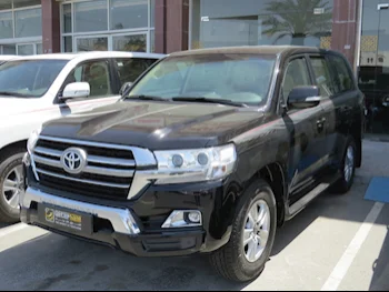 Toyota  Land Cruiser  GXR  2019  Automatic  120,000 Km  6 Cylinder  Four Wheel Drive (4WD)  SUV  Black