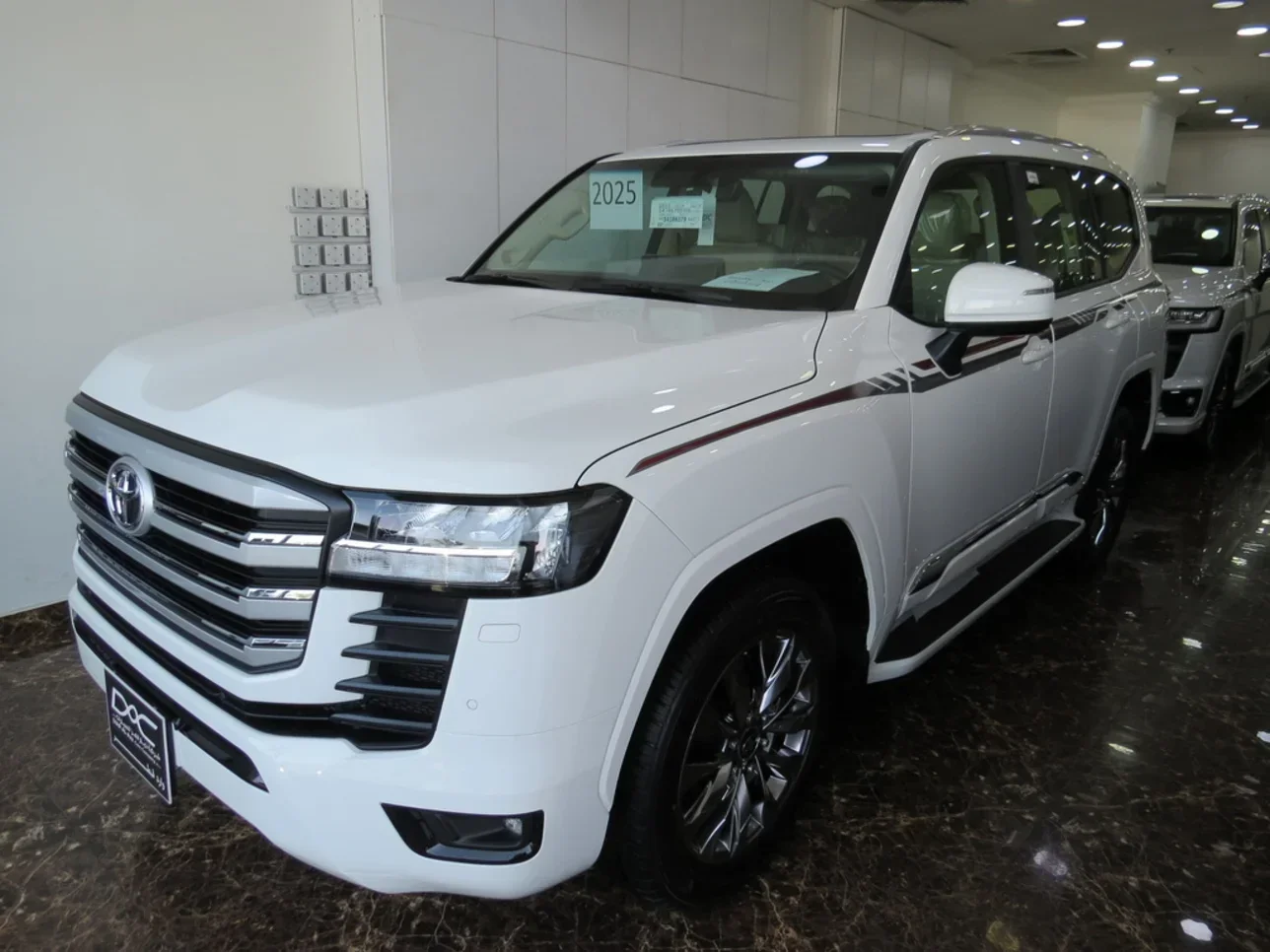 Toyota  Land Cruiser  GXR Twin Turbo  2025  Automatic  0 Km  6 Cylinder  Four Wheel Drive (4WD)  SUV  White  With Warranty