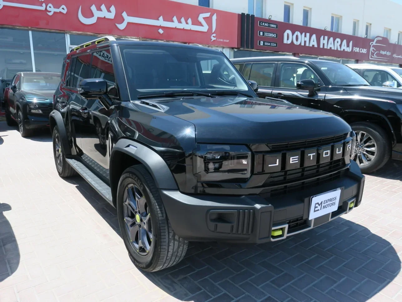 Jetour  T2  2024  Automatic  33,000 Km  4 Cylinder  Four Wheel Drive (4WD)  SUV  Black  With Warranty