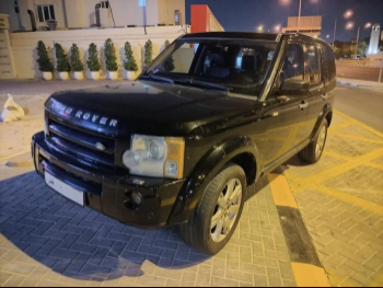 لاند روفر  3 إل آر  2009  اوتوماتيك  173,000 كم  8 سلندر  دفع رباعي  اس يو في  أسود