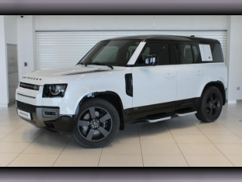 Land Rover  Defender  110 X  2023  Automatic  31,003 Km  8 Cylinder  Four Wheel Drive (4WD)  SUV  White  With Warranty