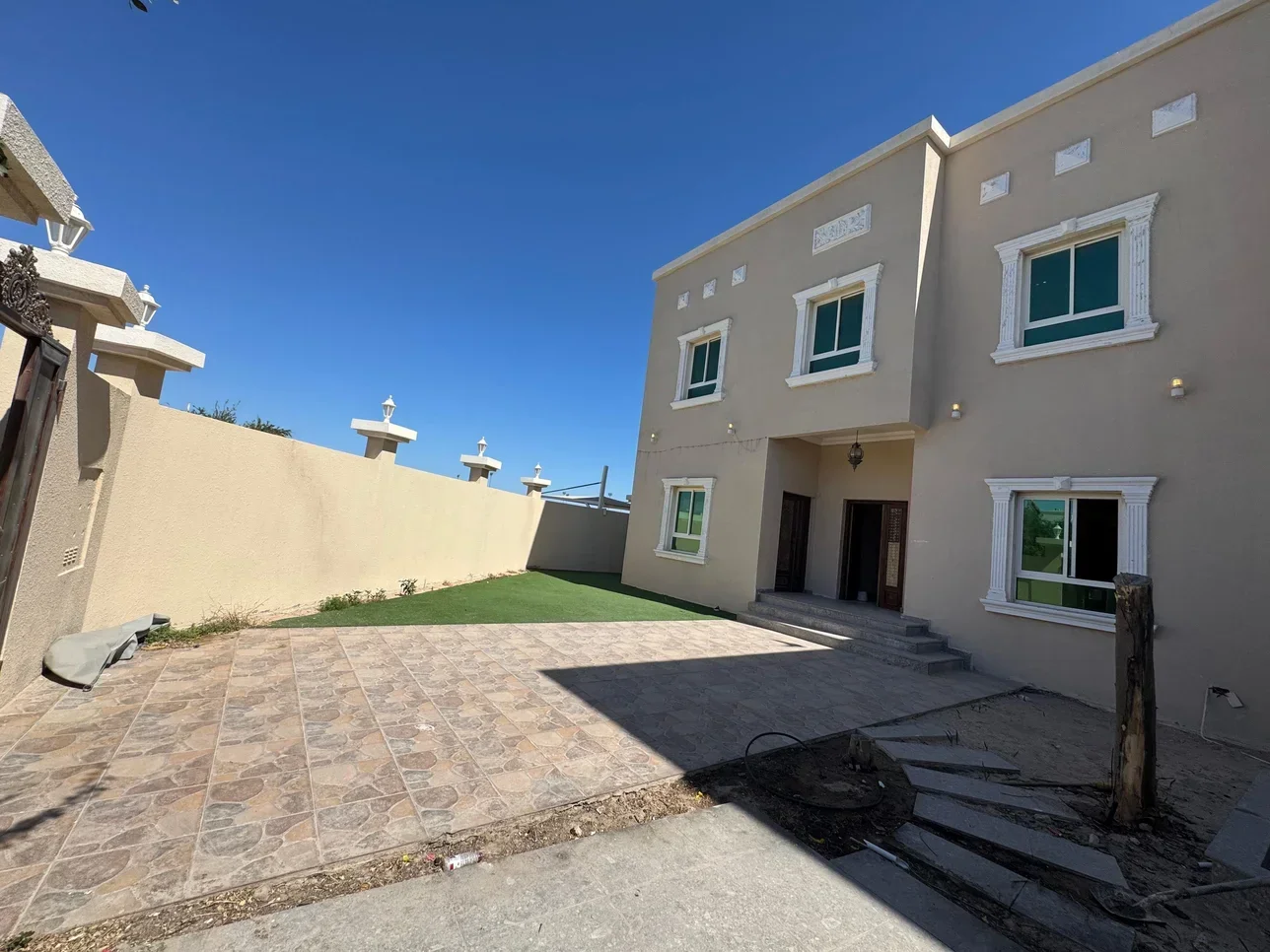 Family Residential  - Not Furnished  - Al Daayen  - Sumaysimah  - 5 Bedrooms