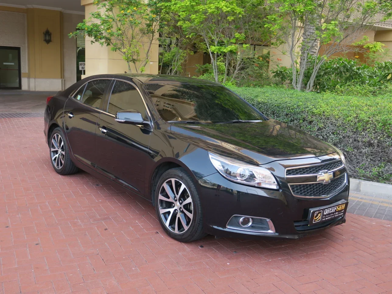 Chevrolet  Malibu  LTZ  2015  Automatic  98,000 Km  6 Cylinder  Front Wheel Drive (FWD)  Sedan  Black