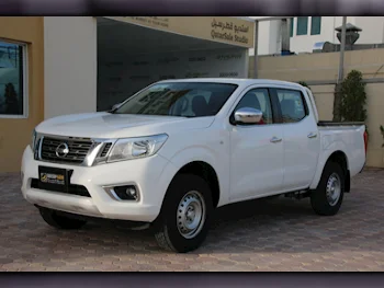Nissan  Navara  2021  Automatic  27,200 Km  4 Cylinder  Rear Wheel Drive (RWD)  Pick Up  White