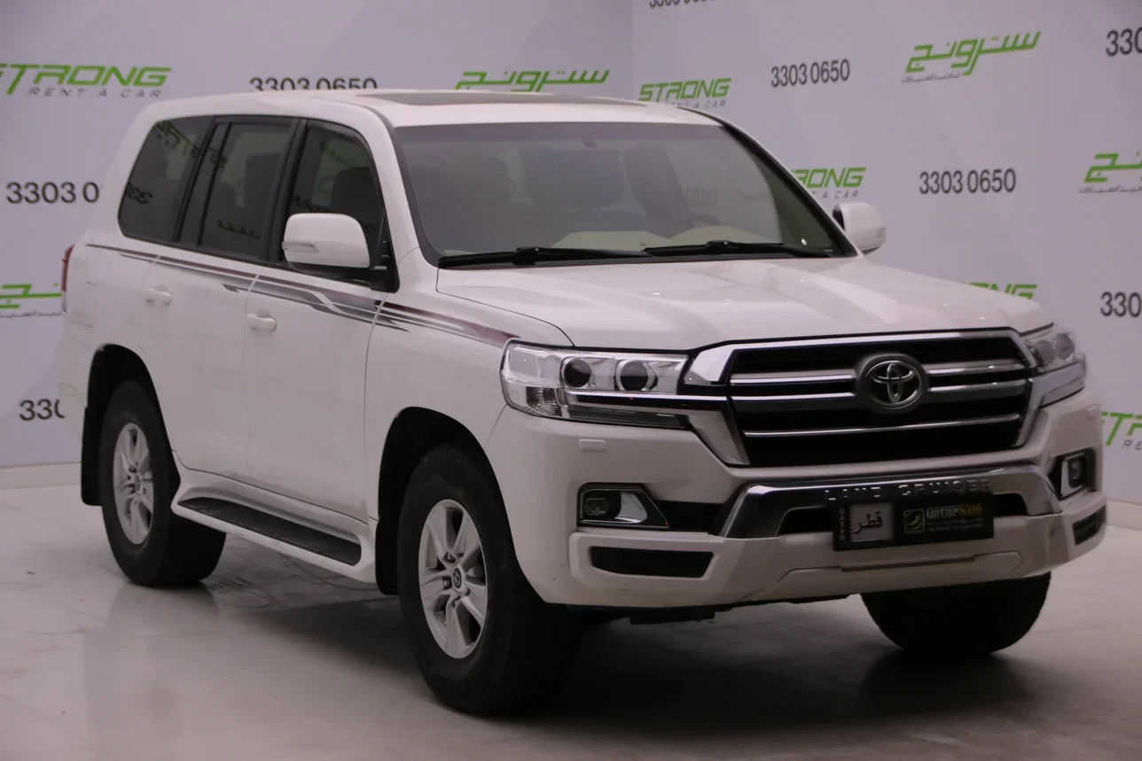 Toyota  Land Cruiser  GXR  2020  Automatic  139,000 Km  6 Cylinder  Four Wheel Drive (4WD)  SUV  White