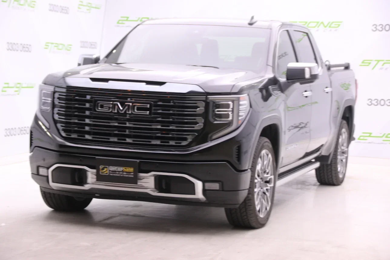 GMC  Sierra  Denali  2023  Automatic  60,000 Km  8 Cylinder  Four Wheel Drive (4WD)  Pick Up  Black  With Warranty