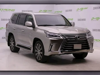 Lexus  LX  570  2016  Automatic  173,000 Km  8 Cylinder  Four Wheel Drive (4WD)  SUV  Sonic Titanium
