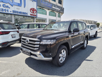 Toyota  Land Cruiser  GXR  2025  Automatic  2,000 Km  6 Cylinder  Four Wheel Drive (4WD)  SUV  Black  With Warranty