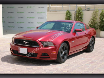 Ford  Mustang  GT  2014  Automatic  243,000 Km  8 Cylinder  Rear Wheel Drive (RWD)  Coupe / Sport  Maroon