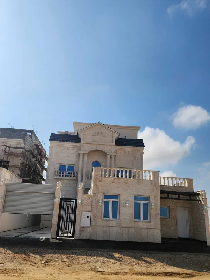 Family Residential  - Not Furnished  - Al Daayen  - Umm Qarn  - 8 Bedrooms