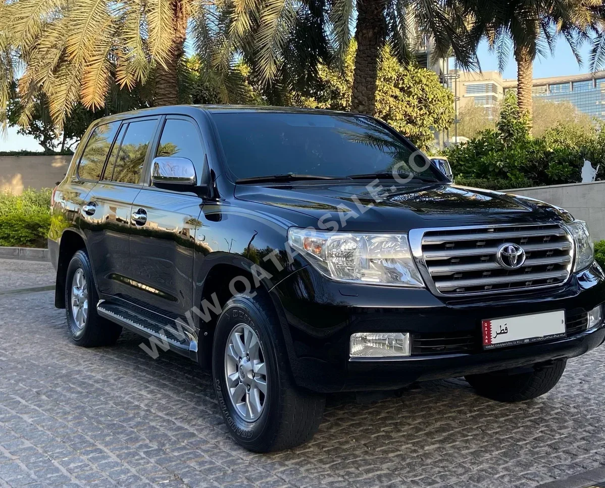 Toyota  Land Cruiser  VXR  2009  Automatic  400,000 Km  8 Cylinder  Four Wheel Drive (4WD)  SUV  Black