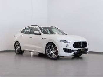 Maserati  Levante  2017  Automatic  98,000 Km  6 Cylinder  Four Wheel Drive (4WD)  SUV  White