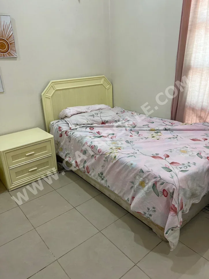 Bedroom Sets - 6 Pieces Set  - Beige