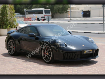 بورش  911  كاريرا جي تي اس  2025  اوتوماتيك  1,500 كم  6 سلندر  دفع خلفي  كوبيه \ سبورت  أسود  تحت الضمان