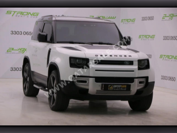 Land Rover  Defender  90 HSE  2021  Automatic  35,000 Km  6 Cylinder  Four Wheel Drive (4WD)  SUV  White