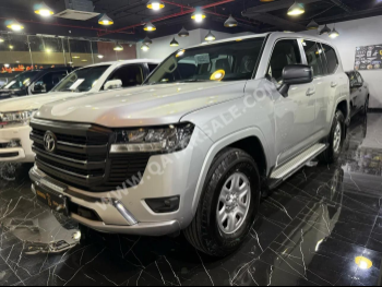 Toyota  Land Cruiser  GX  2023  Automatic  48,000 Km  6 Cylinder  Four Wheel Drive (4WD)  SUV  Silver  With Warranty