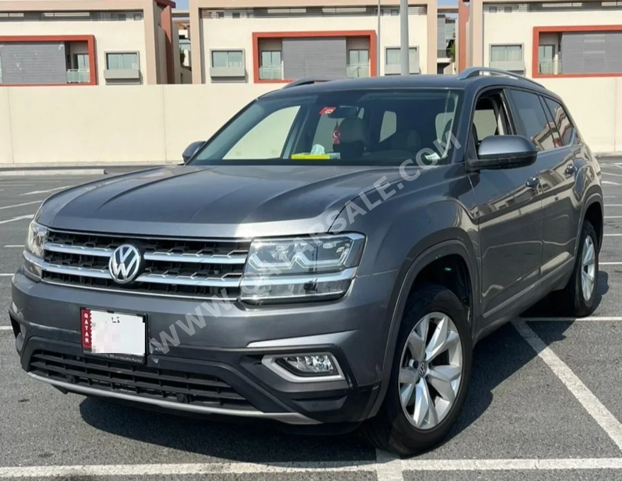 Volkswagen  Teramont  SE  2019  Automatic  61,000 Km  6 Cylinder  Four Wheel Drive (4WD)  SUV  Gray