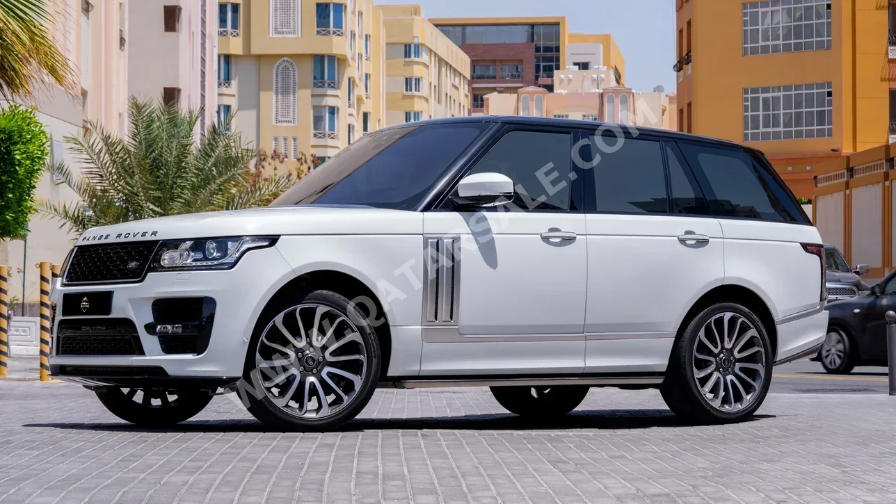 Land Rover  Range Rover  Vogue  Autobiography  2017  Automatic  90,500 Km  8 Cylinder  Four Wheel Drive (4WD)  SUV  White