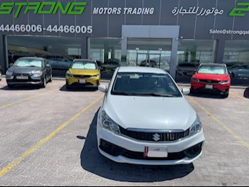 سوزوكي  سياز  2023  اوتوماتيك  77,000 كم  4 سلندر  سحب امامي  سيدان  سمائي