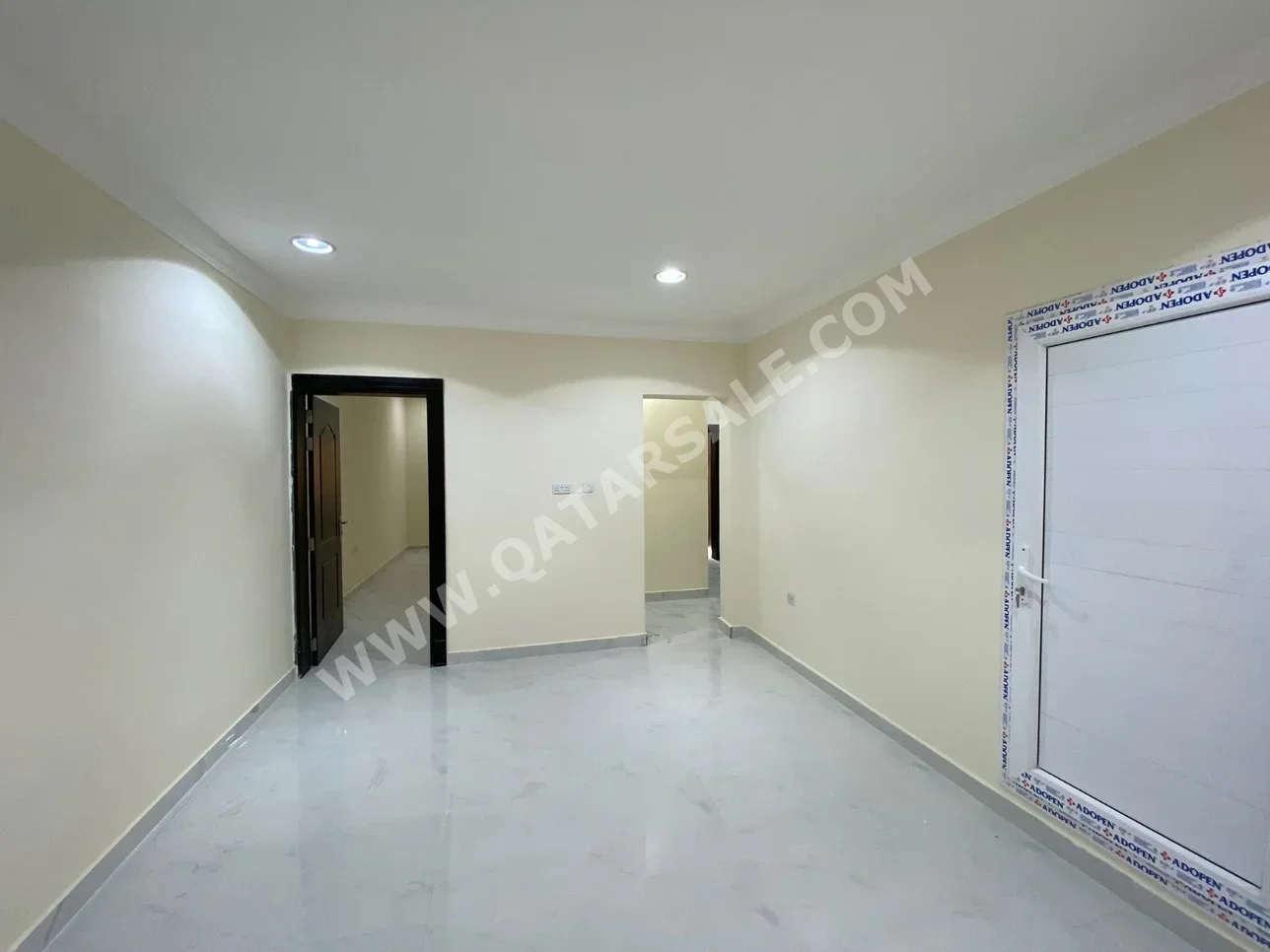 1 Bedrooms Apartment in Al Rayyan - Bu Sidra Not Furnished