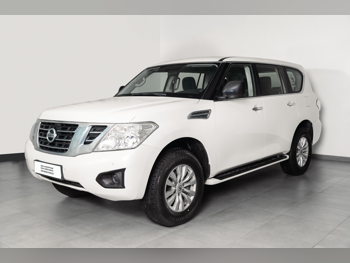 نيسان  باترول  أكس أي  2019  اوتوماتيك  70,060 كم  6 سلندر  دفع رباعي  اس يو في  أبيض