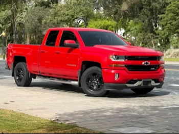 Chevrolet  Silverado  Z71  2017  Automatic  142,000 Km  8 Cylinder  Four Wheel Drive (4WD)  Pick Up  Red
