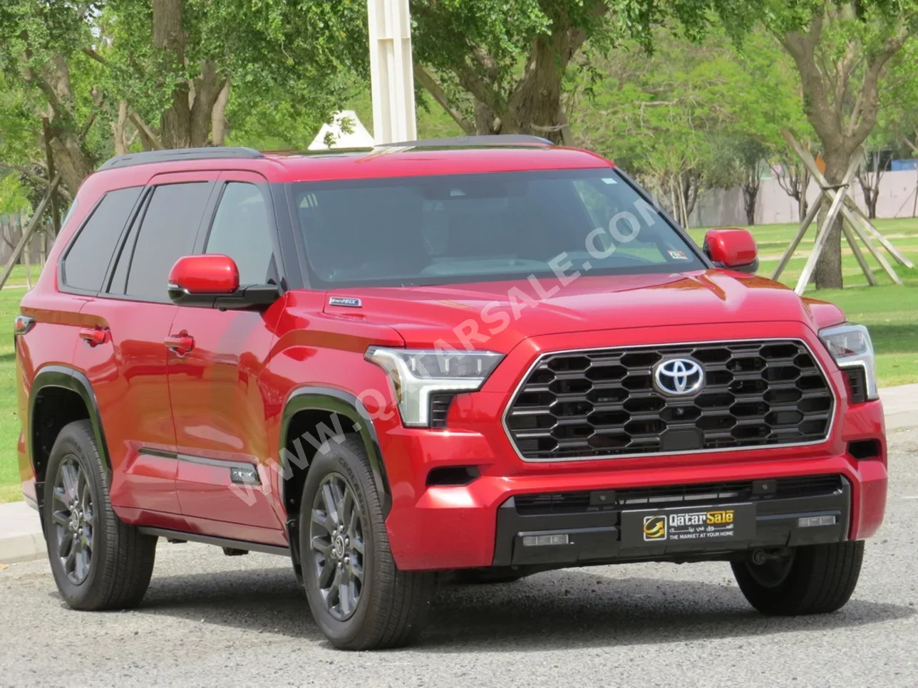 Toyota  Sequoia  Platinum  2023  Automatic  800 Km  6 Cylinder  Four Wheel Drive (4WD)  SUV  Red  With Warranty