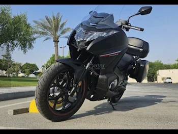 HONDA -  2019 - Color Black