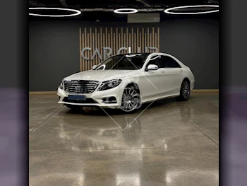 Mercedes-Benz  S-Class  500  2014  Automatic  72,000 Km  8 Cylinder  Rear Wheel Drive (RWD)  Sedan  White