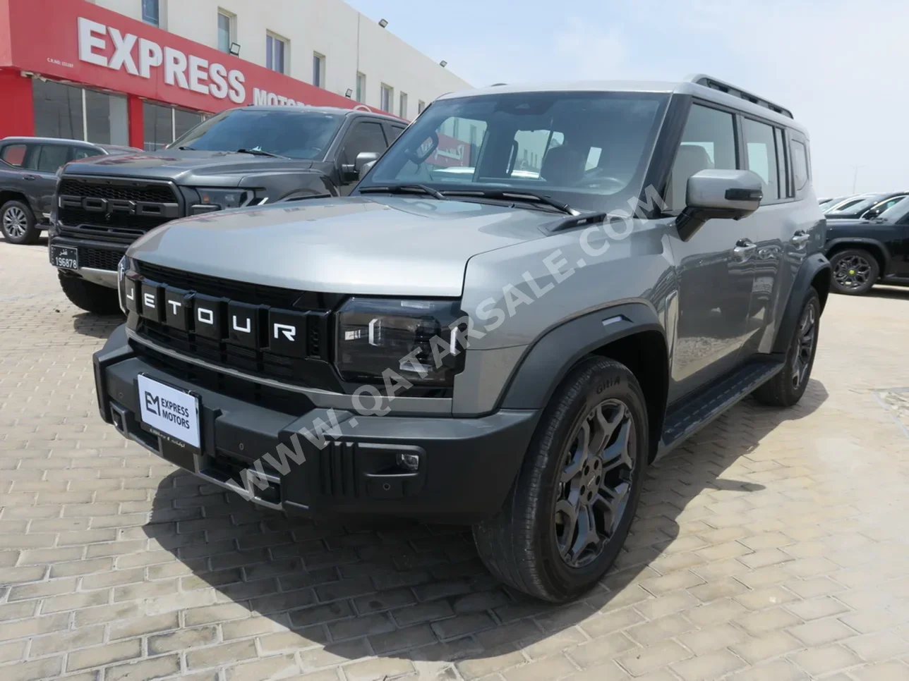 Jetour  T2  2025  Automatic  4,000 Km  4 Cylinder  Four Wheel Drive (4WD)  SUV  Gray  With Warranty