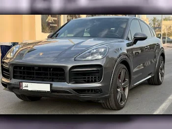 Porsche  Cayenne  GTS  2022  Automatic  1,219 Km  8 Cylinder  All Wheel Drive (AWD)  SUV  Gray  With Warranty