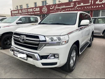Toyota  Land Cruiser  GXR  2020  Automatic  66,000 Km  6 Cylinder  Four Wheel Drive (4WD)  SUV  White