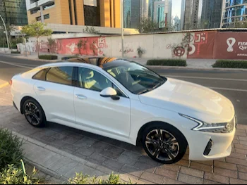 Kia  K5  GT  2023  Automatic  13,590 Km  4 Cylinder  Front Wheel Drive (FWD)  Limousine  Pearl  With Warranty