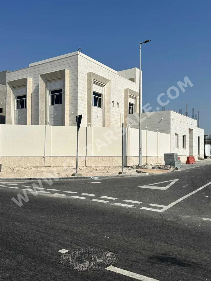 Family Residential - Not Furnished - Al Wakrah - Al Wukair - 7 Bedrooms