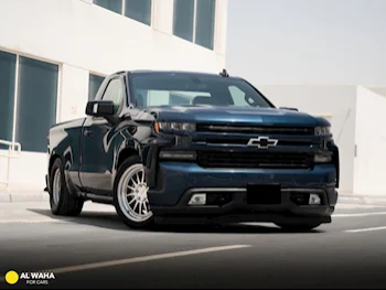Chevrolet  Silverado  RST  2020  Automatic  109,000 Km  8 Cylinder  Four Wheel Drive (4WD)  Pick Up  Blue