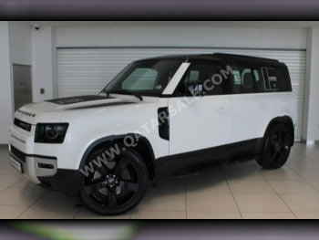 Land Rover  Defender  110 HSE  2023  Automatic  30,405 Km  6 Cylinder  Four Wheel Drive (4WD)  SUV  White  With Warranty