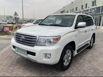 Toyota  Land Cruiser  VXR  2015  Automatic  247,000 Km  8 Cylinder  Four Wheel Drive (4WD)  SUV  White
