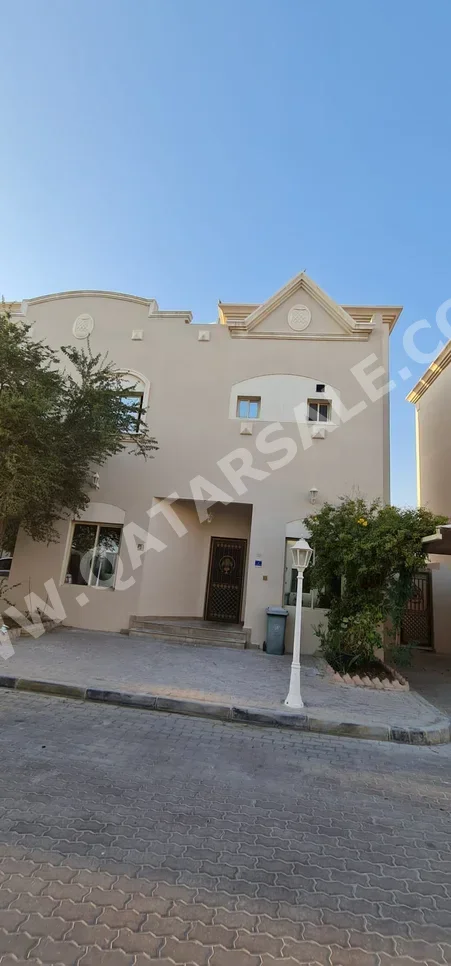 Compound  - Not Furnished  - Al Rayyan  - Al Waab  - 4 Bedrooms