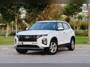 Hyundai  Creta  4 Cylinder  SUV 2x4  White  2024