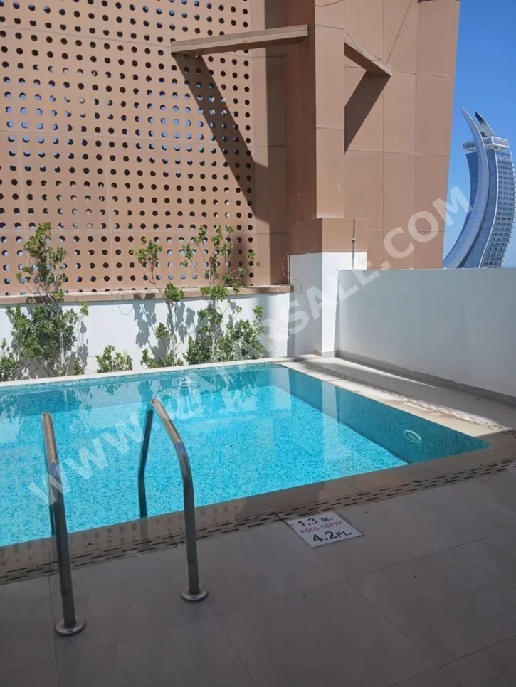 1 Bedrooms  Penthouse  in Lusail -  Marina District  Fully Furnished