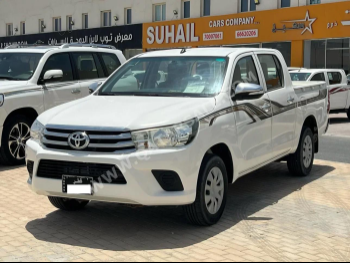 Toyota  Hilux  2017  Automatic  219,000 Km  4 Cylinder  Four Wheel Drive (4WD)  Pick Up  White
