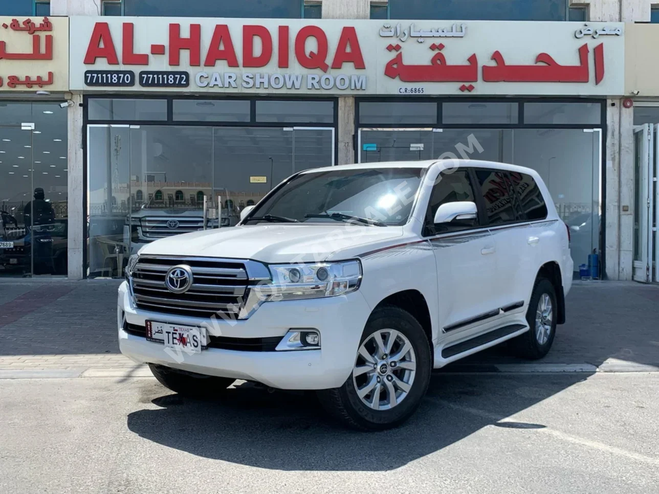 Toyota  Land Cruiser  GXR  2019  Automatic  168,000 Km  6 Cylinder  Four Wheel Drive (4WD)  SUV  White
