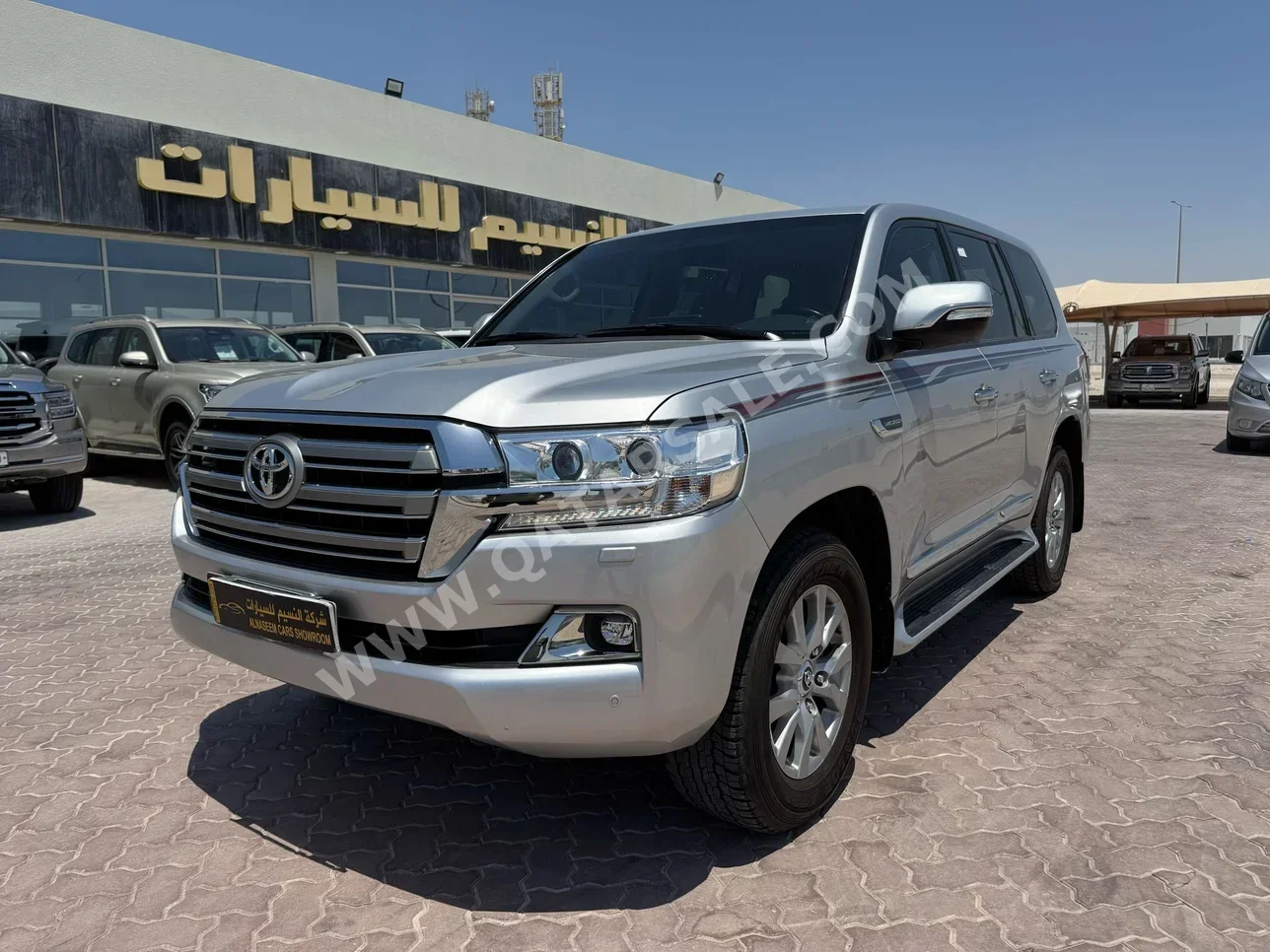 Toyota  Land Cruiser  GXR  2020  Automatic  90,000 Km  8 Cylinder  Four Wheel Drive (4WD)  SUV  Silver