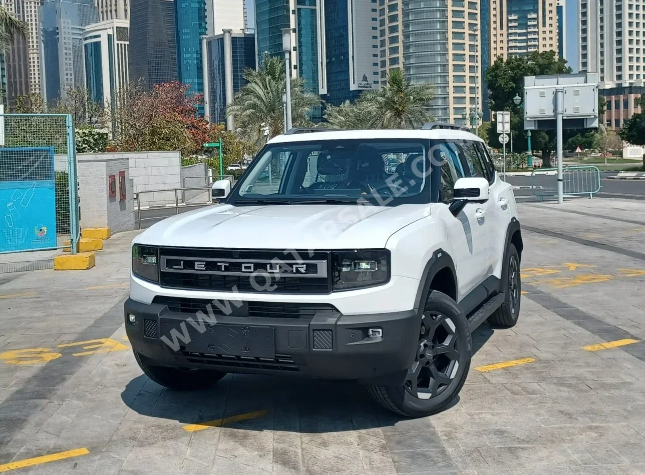 Jetour  T1  Luxury  2025  Automatic  0 Km  4 Cylinder  Four Wheel Drive (4WD)  SUV  White  With Warranty