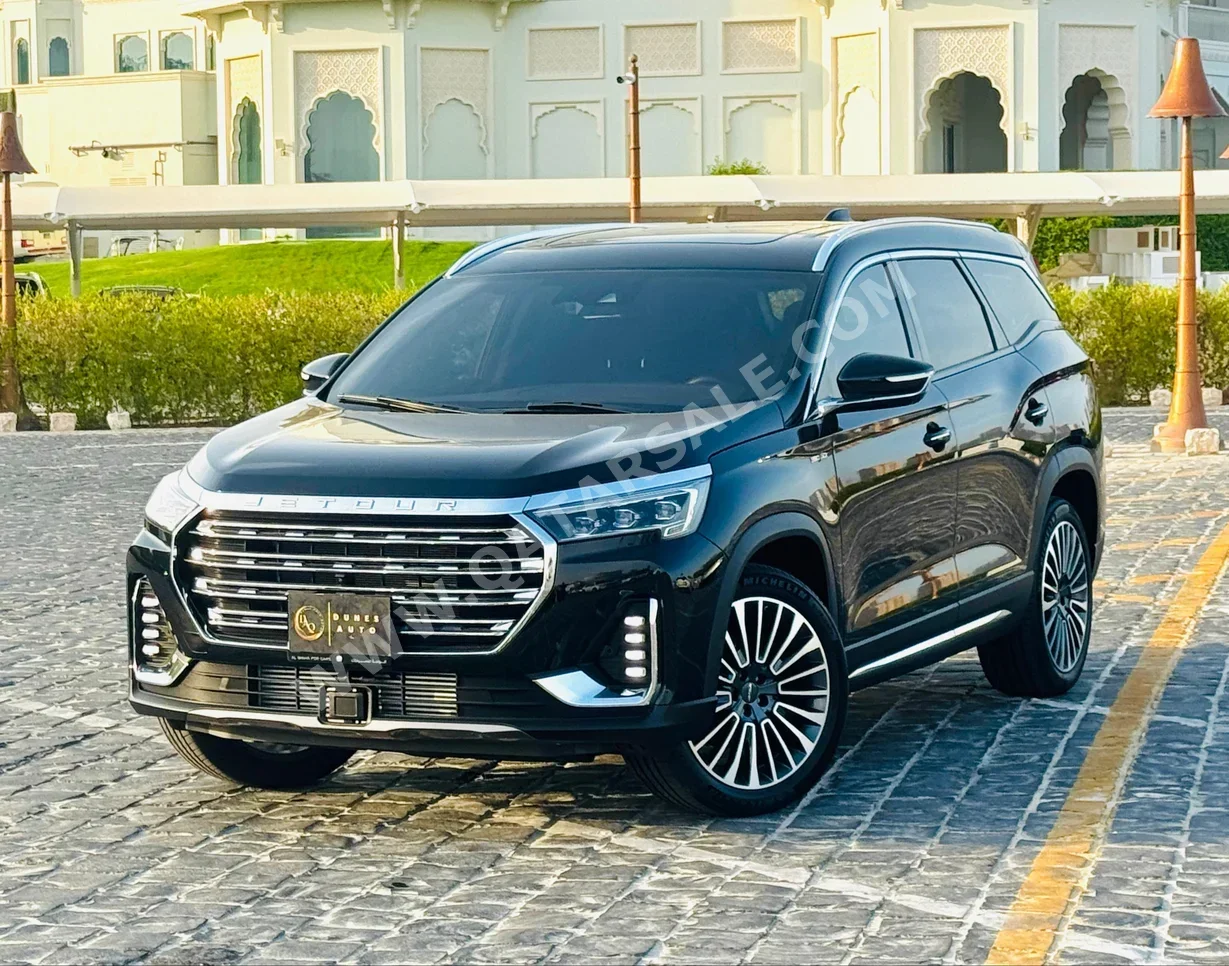 Jetour  X90  Plus  2025  Automatic  4,000 Km  4 Cylinder  Front Wheel Drive (FWD)  SUV  Black  With Warranty