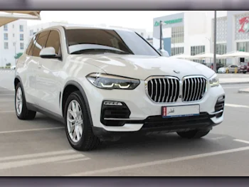 BMW  X-Series  X5  2019  Automatic  92,000 Km  6 Cylinder  Four Wheel Drive (4WD)  SUV  White  With Warranty