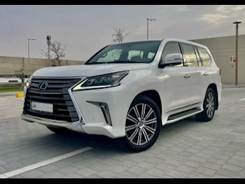 Lexus  LX  570  2017  Automatic  29,000 Km  8 Cylinder  Four Wheel Drive (4WD)  SUV  White
